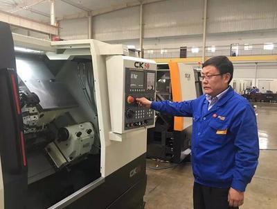 致敬奉献者，技术交流点亮创新未来